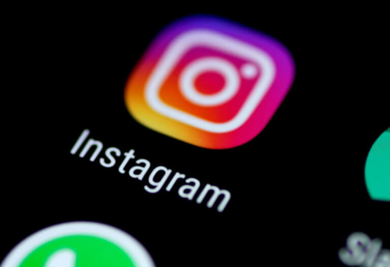 Το Instagram θα εντοπίζει τα προσβλητικά σχόλια στις φωτογραφίες και τα βίντεο!