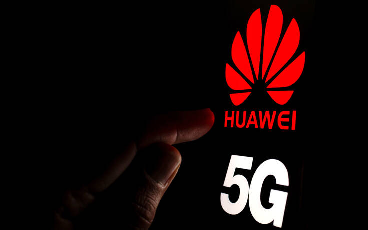Η Μεγάλη Βρετανία απέκλεισε τη Huawei από το δικό της δίκτυο 5G